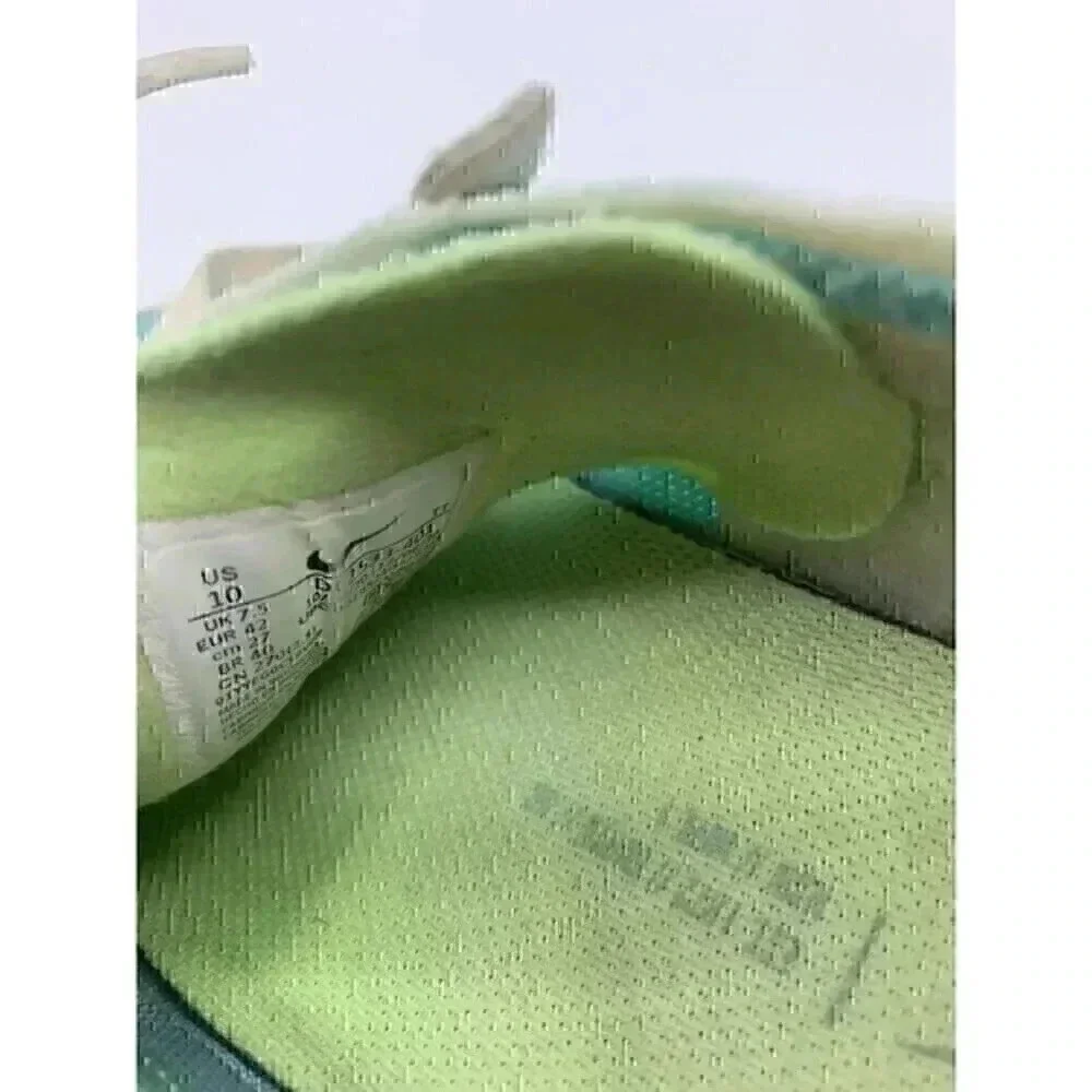 Nike Shoes Women's Size 10 Waffle One Aqua Blue Green Glow‎ DC2533-401 Running